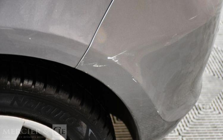 RENAULT CLIO 1.5 DCI 85CH DYNAMIQUE TOMTOM GRIS AQ-137-QZ