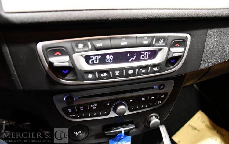 RENAULT MEGANE COUPE 1.9 DCI 130 DYNAMIQUE GRIS AR-552-DH