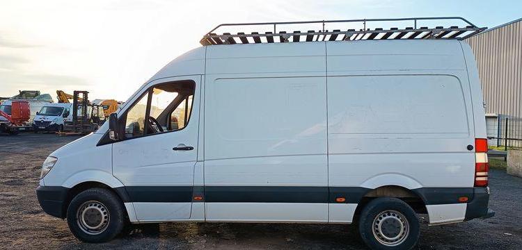 MERCEDES SPRINTER II 906.633 310CDI 37 2.2 D DPF FOURGON MOYEN TOLE 3.5T 95 CV –  AN 2010 BLANC BA-111-TD