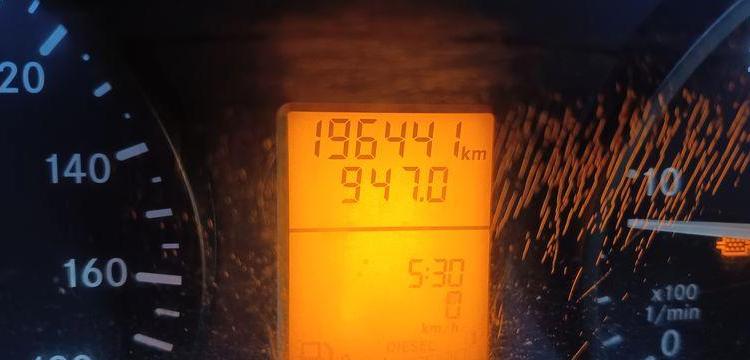 MERCEDES SPRINTER II 906.633 310CDI 37 2.2 D DPF FOURGON MOYEN TOLE 3.5T 95 CV –  AN 2010 BLANC BA-111-TD