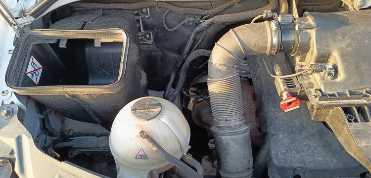 MERCEDES SPRINTER II 906.633 310CDI 37 2.2 D DPF FOURGON MOYEN TOLE 3.5T 95 CV –  AN 2010 BLANC BA-111-TD