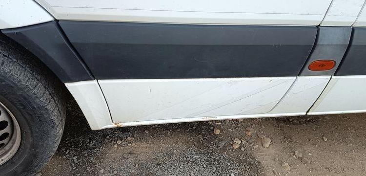 MERCEDES SPRINTER II 906.633 310CDI 37 2.2 D DPF FOURGON MOYEN TOLE 3.5T 95 CV –  AN 2010 BLANC BA-111-TD