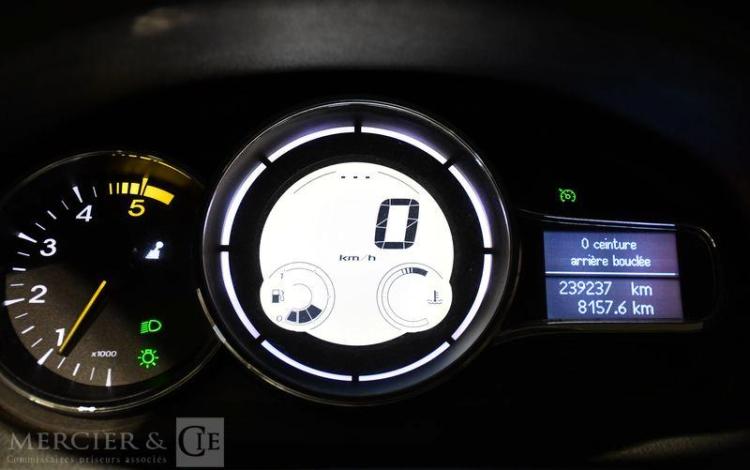 RENAULT MEGANE ESTATE 1,9 DCI 130 DYNAMIQUE NOIR BN-486-YX