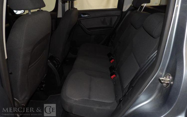 SKODA YETI 1.2 TSI 105CH AMBITION 4X2 GRIS BQ-305-WM