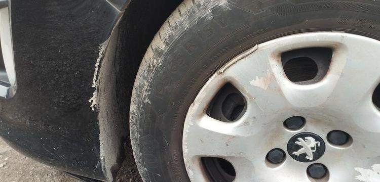 PEUGEOT 308 SOCIETE 1.6 HDI 90 PACK CD CLIM NOIR BS-202-NS