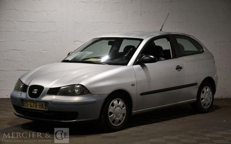 SEAT IBIZA 1,9 SDi 64CH FRESH PACK HYPE 3P GRIS BS-479-HK