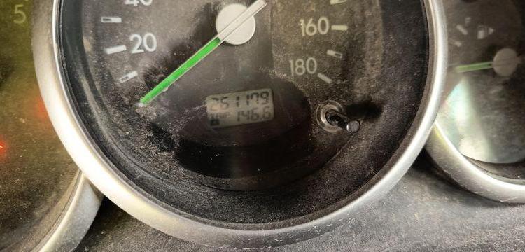 MAZDA BT50 PICKUP 2.5 MRZ-CD 4×4  DOUBLE CABINE 143CV – DIESEL 261179 KMS – ANNEE 2007 GRIS BV-889-SW