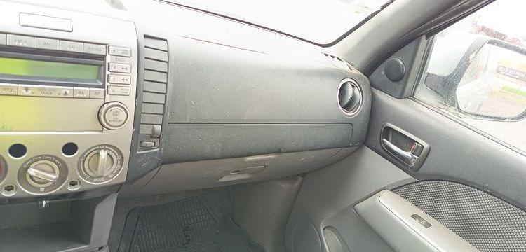 MAZDA BT50 PICKUP 2.5 MRZ-CD 4×4  DOUBLE CABINE 143CV – DIESEL 261179 KMS – ANNEE 2007 GRIS BV-889-SW