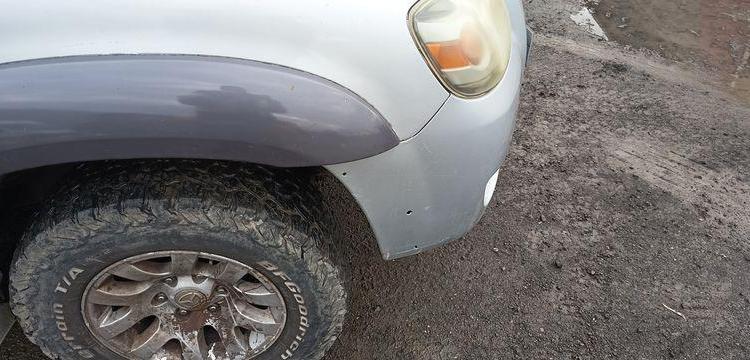 MAZDA BT50 PICKUP 2.5 MRZ-CD 4×4  DOUBLE CABINE 143CV – DIESEL 261179 KMS – ANNEE 2007 GRIS BV-889-SW