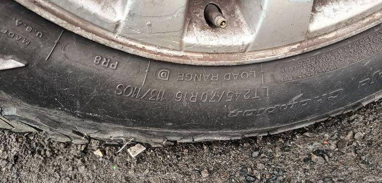 MAZDA BT50 PICKUP 2.5 MRZ-CD 4×4  DOUBLE CABINE 143CV – DIESEL 261179 KMS – ANNEE 2007 GRIS BV-889-SW