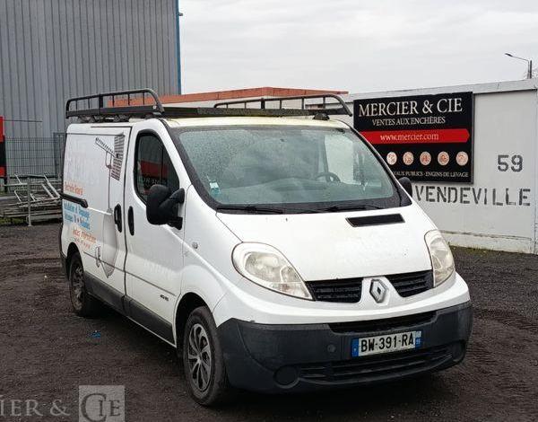 RENAULT TRAFIC II FOURGON PHASE 2 L1H1 1000kg 2.0 DCi 16V FAP 115 CV – DIESEL – AN 2011 BLANC BW-391-RA