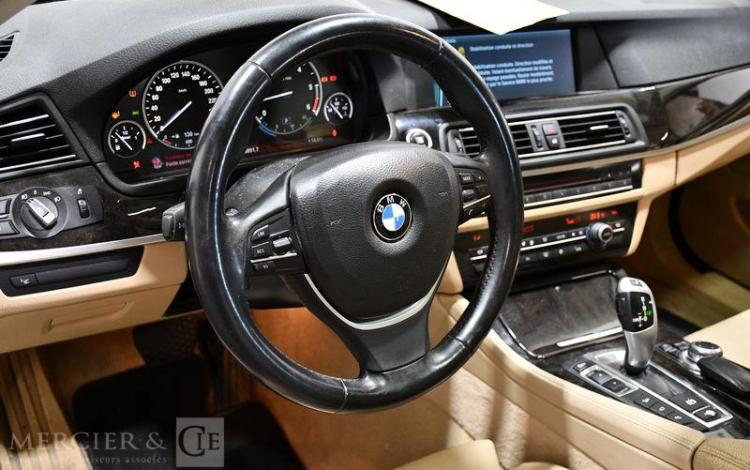 BMW SERIE 5 3,0 530D 260 LUXE XDRIVE BVA NOIR BY-748-QM