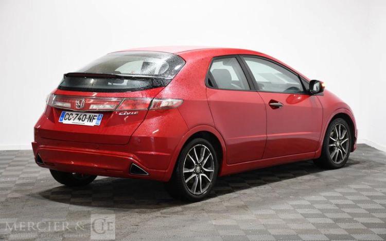 HONDA CIVIC ROUGE CC-740-NF