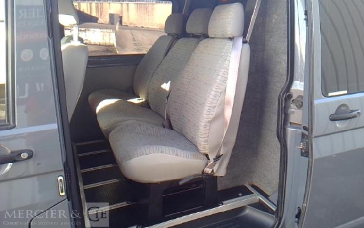 VOLKSWAGEN TRANSPORTER T5 2.0 TDI 180 1T3 DSG GRIS CG-344-LQ