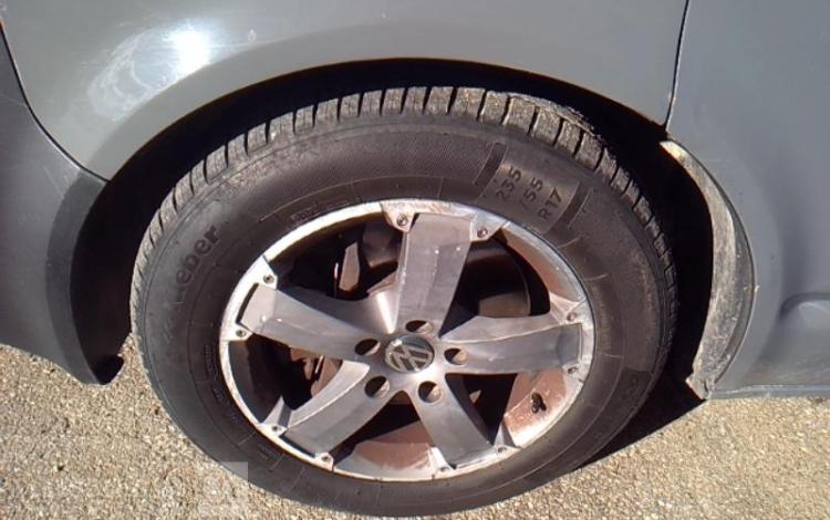 VOLKSWAGEN TRANSPORTER T5 2.0 TDI 180 1T3 DSG GRIS CG-344-LQ