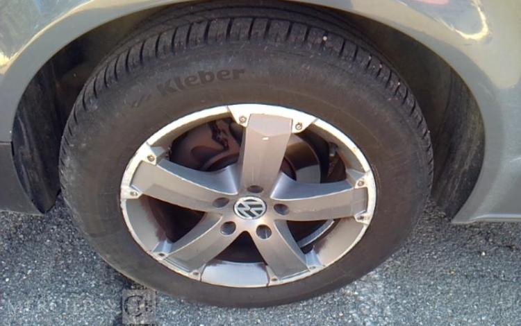 VOLKSWAGEN TRANSPORTER T5 2.0 TDI 180 1T3 DSG GRIS CG-344-LQ