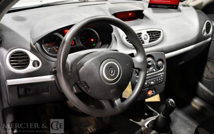 RENAULT CLIO III SOCIETE 1.5 DCI 75 AIR BLANC CJ-985-YE