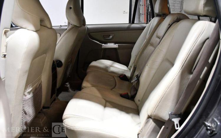 VOLVO XC90 2.4 D5 165 MOMENTUM AWD GEARTRONIC BVA 7 PLACES GRIS CL-057-NM