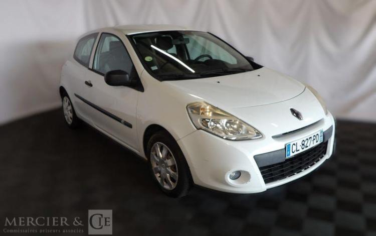RENAULT CLIO III SOCIETE 1.5 DCI 85 AIR BLANC CL-827-PD