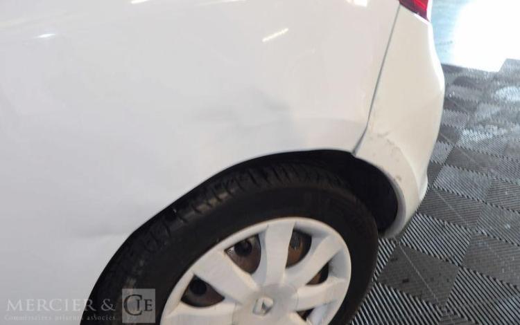 RENAULT CLIO III SOCIETE 1.5 DCI 85 AIR BLANC CL-827-PD