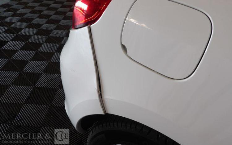 RENAULT CLIO III SOCIETE 1.5 DCI 85 AIR BLANC CL-827-PD