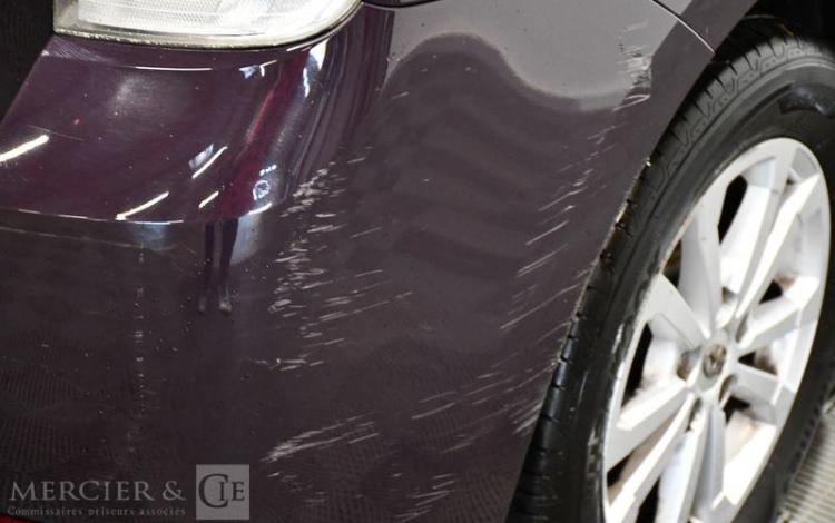 TOYOTA VERSO 2,0 D4D 125 SKYVIEW PRUNE CM-930-DP