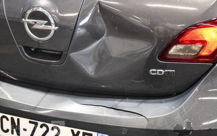 OPEL ASTRA 1,7 CDTI 130 COSMO START/STOP GRIS CN-722-YF