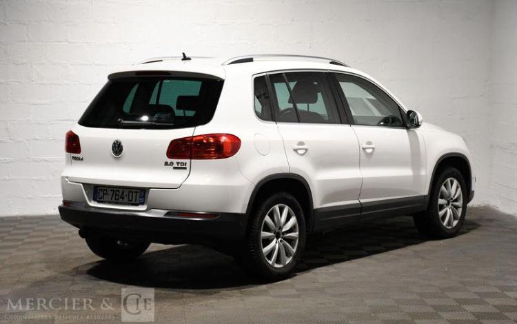 VOLKSWAGEN TIGUAN 2,0 TDI 140 SPORT STYLE 4 MOTION TIPTRONIC BVA BLANC CP-764-DT