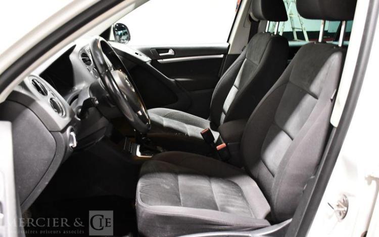 VOLKSWAGEN TIGUAN 2,0 TDI 140 SPORT STYLE 4 MOTION TIPTRONIC BVA BLANC CP-764-DT