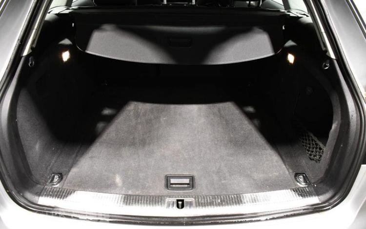 AUDI A4 AVANT 2.0 TDI 143 CV GRIS CQ-118-AW