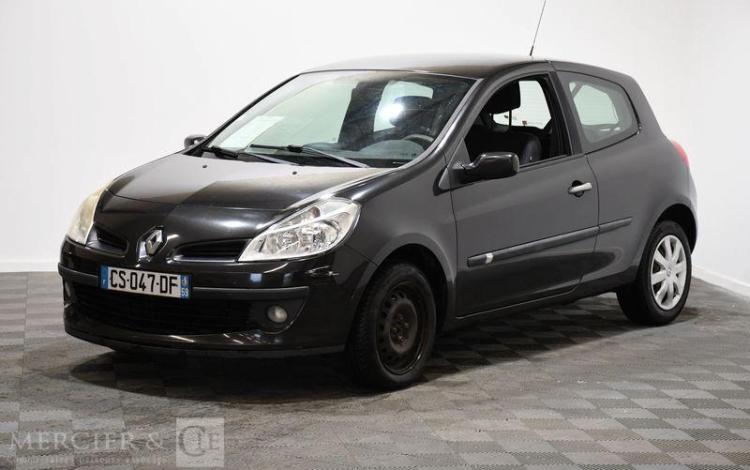 RENAULT CLIO 1,5 DCI 70 CONFORT DYNAMIQUE NOIR CS-047-DF