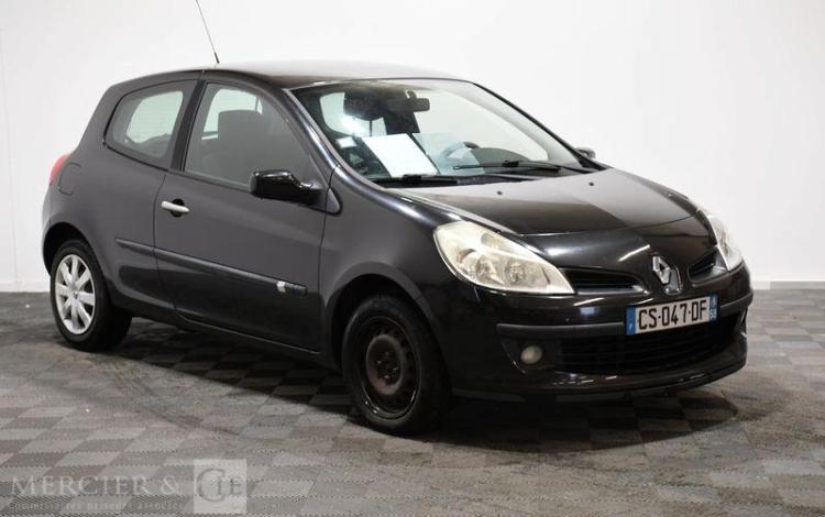 RENAULT CLIO 1,5 DCI 70 CONFORT DYNAMIQUE NOIR CS-047-DF