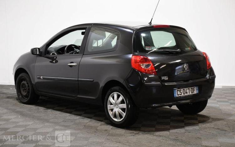 RENAULT CLIO 1,5 DCI 70 CONFORT DYNAMIQUE NOIR CS-047-DF