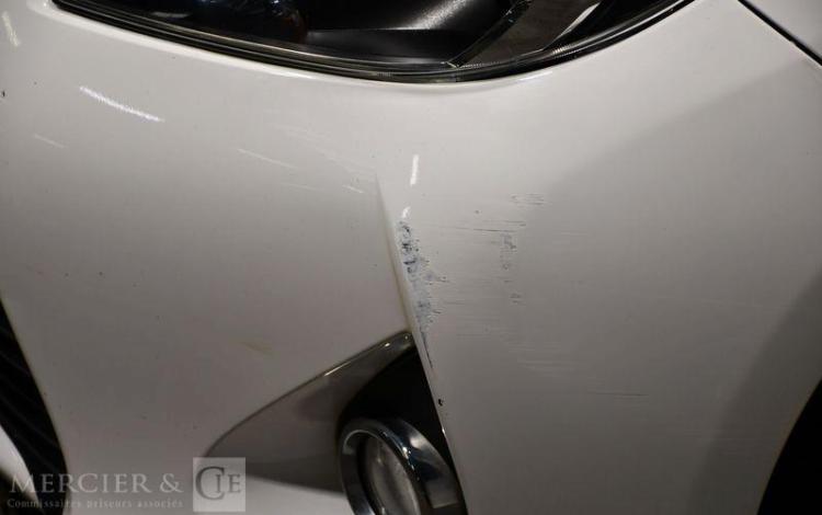 TOYOTA YARIS BLANC CT-690-YP