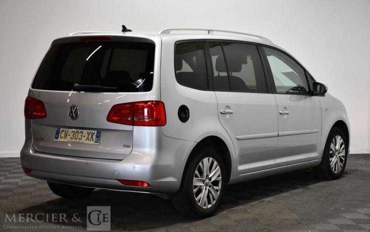 VOLKSWAGEN TOURAN 1,6 TDI 105 LIFE GRIS CW-303-XK