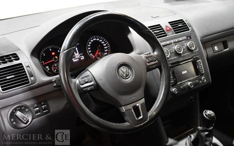 VOLKSWAGEN TOURAN 1,6 TDI 105 LIFE GRIS CW-303-XK