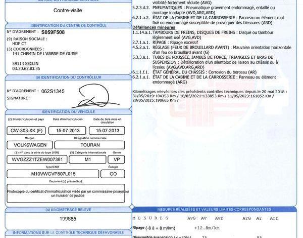 VOLKSWAGEN TOURAN 1,6 TDI 105 LIFE GRIS CW-303-XK