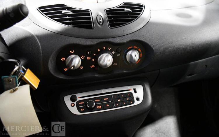 RENAULT TWINGO DCI  CX-834-WW