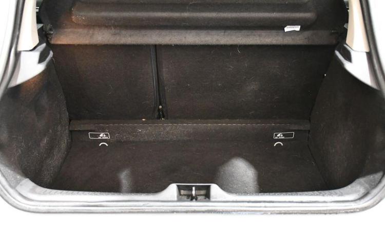 RENAULT CLIO 0,9 TCE 90 ZEN BLANC CY-046-ZB