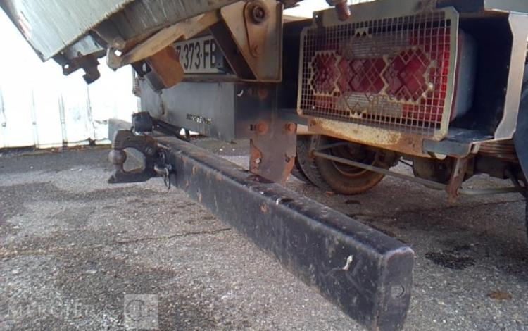 IVECO 35C13 2.3 D 125 BENNE SIMPLE CABINE COFFRE ROUGE CZ-373-FB