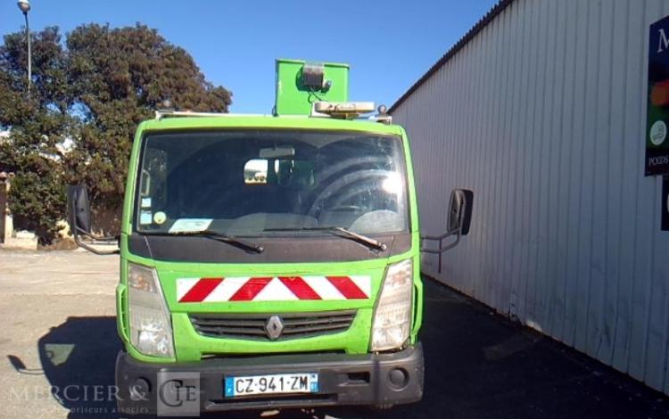 RENAULT MAXITY 120 DXI  NACELLE SUR VL 20M  5818H VERT CZ-941-ZM