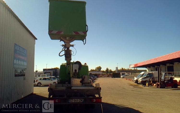 RENAULT MAXITY 120 DXI  NACELLE SUR VL 20M  5818H VERT CZ-941-ZM