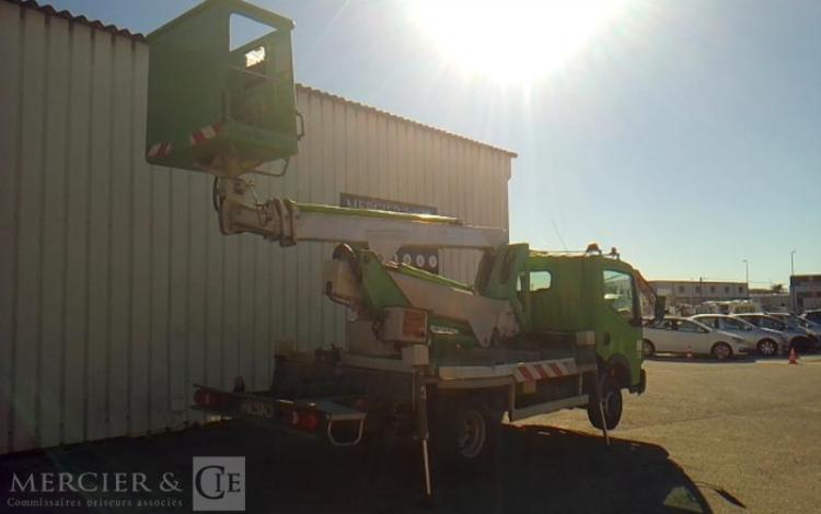 RENAULT MAXITY 120 DXI  NACELLE SUR VL 20M  5818H VERT CZ-941-ZM