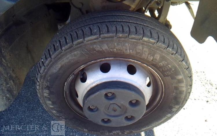 RENAULT MAXITY 120 DXI  NACELLE SUR VL 20M  5818H VERT CZ-941-ZM