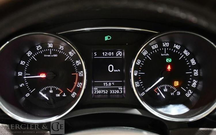 SKODA SUPERB COMBI 2.0 TDI 170 GREENTEC LAURIN KLEMENT 4X4 DSG NOIR DB-590-LG