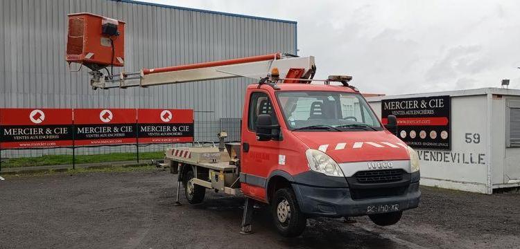 IVECO NACELLE 16M SUR VL LEGER  DC-140-XR