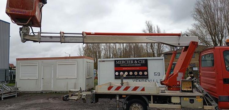 IVECO NACELLE 16M SUR VL LEGER  DC-140-XR