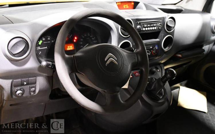 CITROEN BERLINGO 1.6 HDI 75CH CONFORT
 JAUNE DD-539-XJ