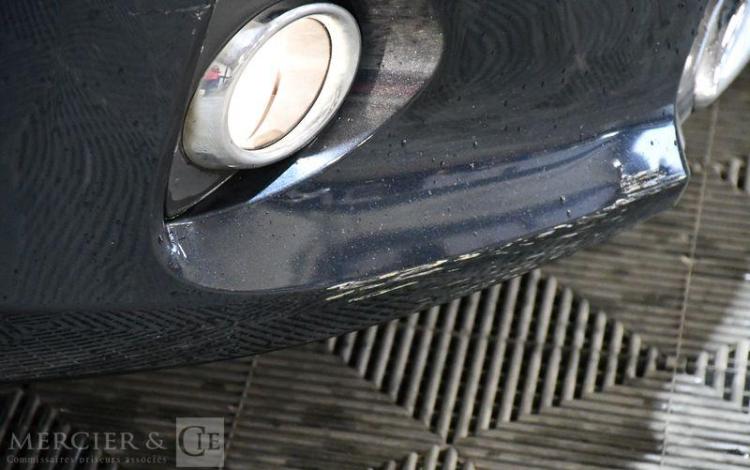 TOYOTA AURIS NOIR DF-049-FH