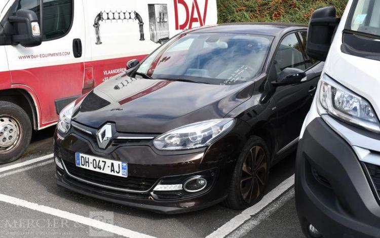 RENAULT MEGANE 1.2 TCE 130CH ENERGY BOSE EDC BVA PRUNE DH-047-AJ